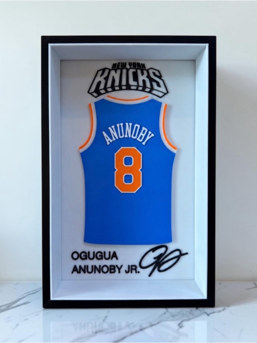 OG Anunoby #8 New York Knicks Inspired 3D Jersey Display Box Fan Decor - Picture 2 of 2